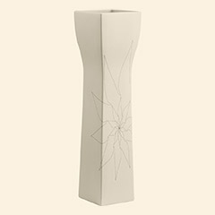 Barbara Vase L White Thumbnail Image