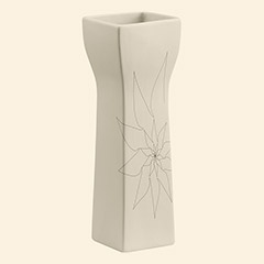 Barbara Vase M White Thumbnail Image