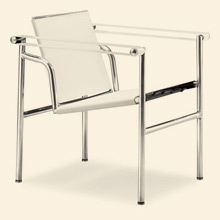 Spain Chair White Thumbnail Image