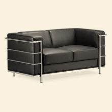 Fortress Love Seat Black Thumbnail Image