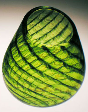 Name:Feathered Cut & Polish Vase, Item id:81_KHS1-JSVLGREEN (Medium Image)