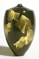 Vertical Vase with 18k Gold