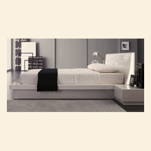 Prestige Modern White Lacquer Bed Thumbnail Image