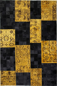 Name:PTWDSARI Cowhide Design Rug, Item id:3710_PTW_D_SARI (Medium Image)