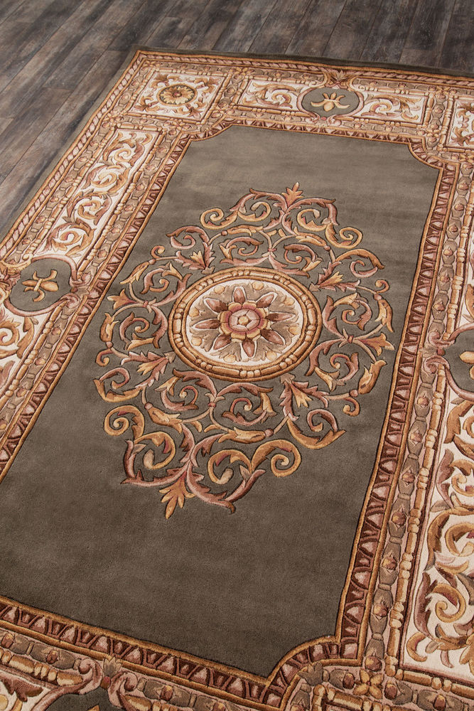 Momeni Maison MA08 Green Rug from the Assorted Traditional Rugs