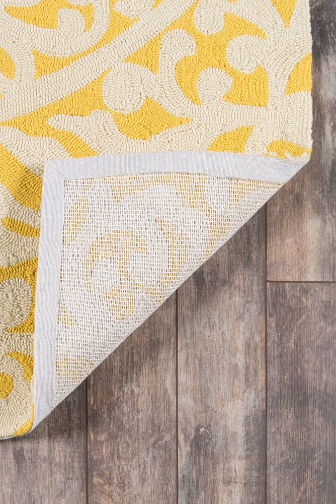 Momeni Veranda VR57 Gold Outdoor Rug from the Outdoor Rugs collection at Modern Area Rugs