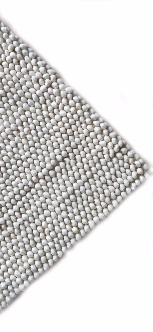 1161 White Felted Rug